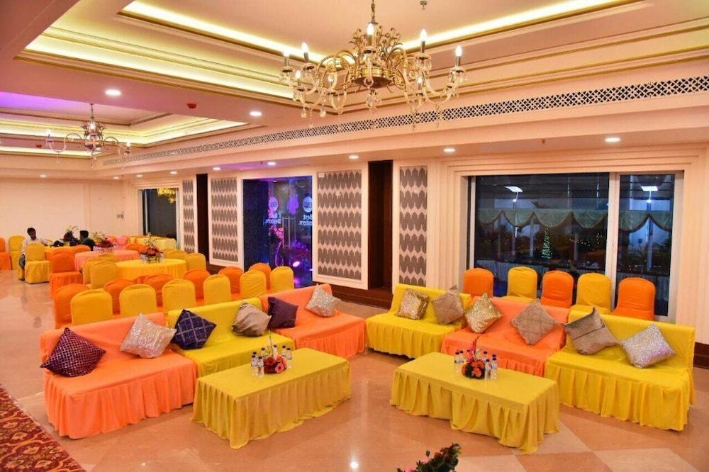 Sagar Sona Hotel Lucknow
