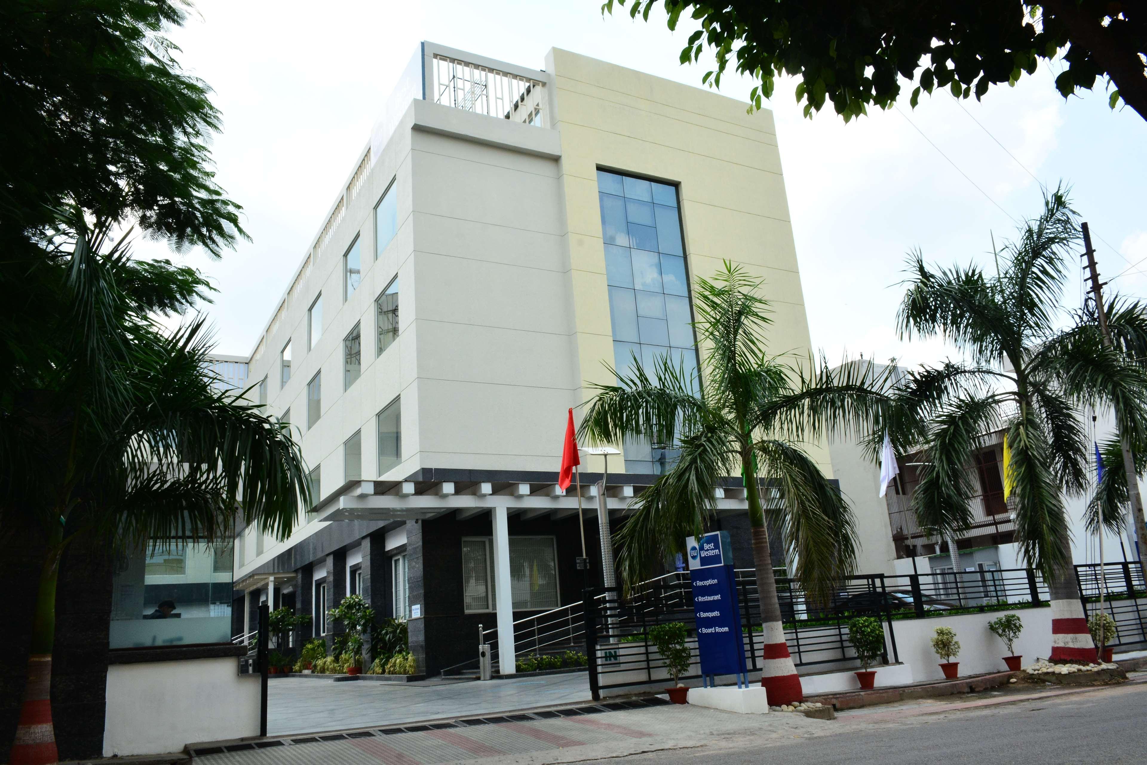 Hotel Sagar Sona Lucknow